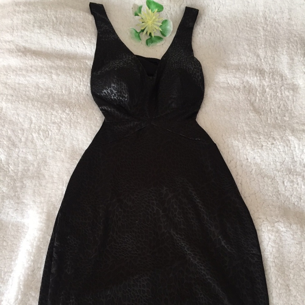 New black sexy dress
